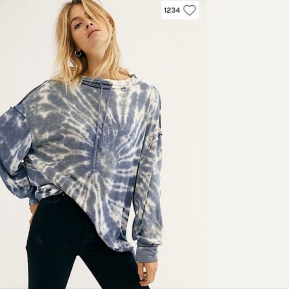 We the Free Oversized Tie Dye Sweatshirt sz XS